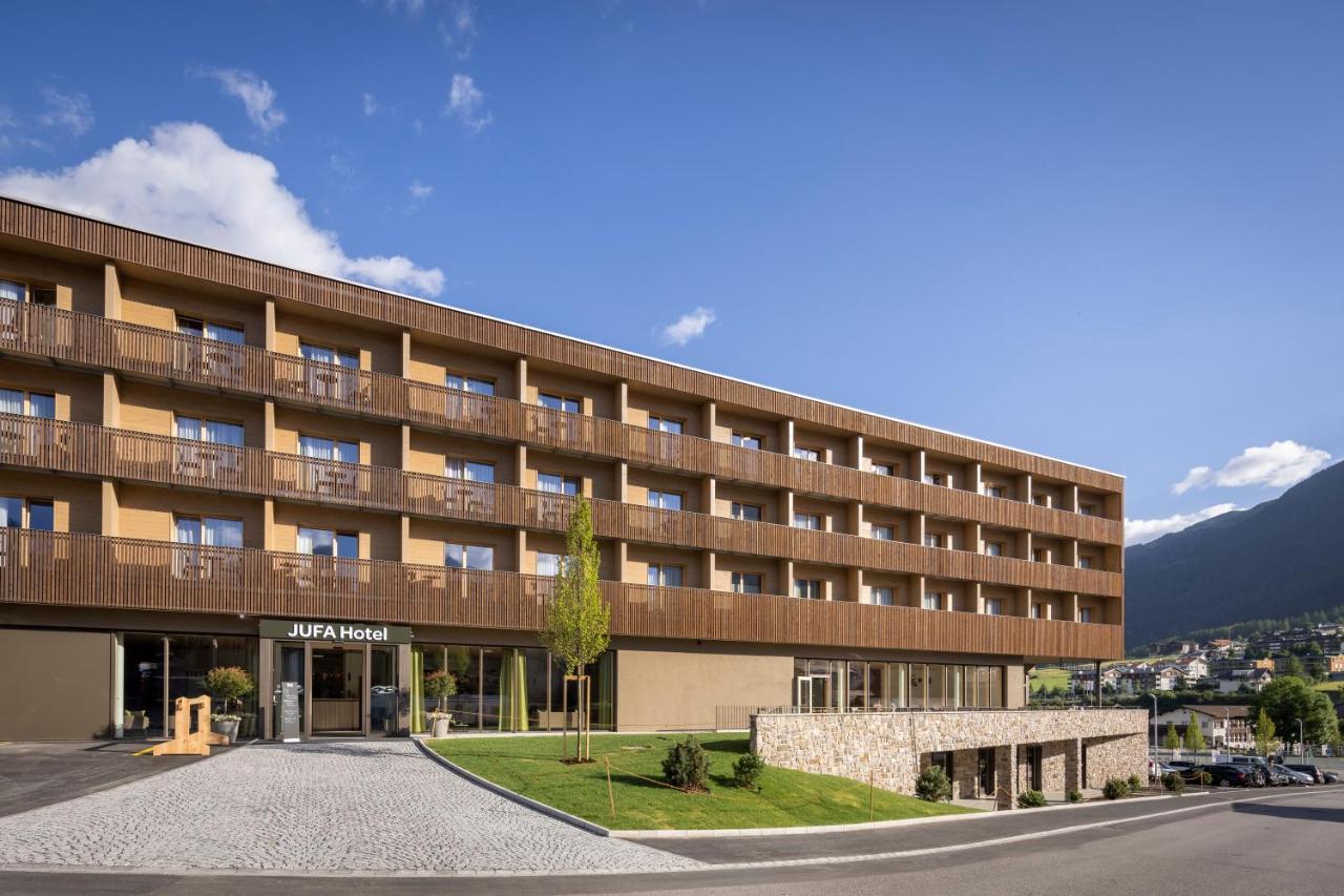Jufa Hotel Savognin Exterior photo